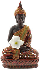 bouddha féminin assis fleur frangipanier fond blanc