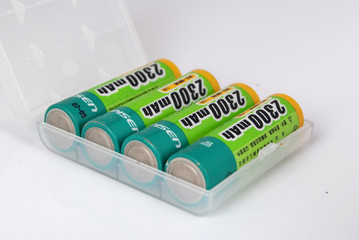 rechargeable battery