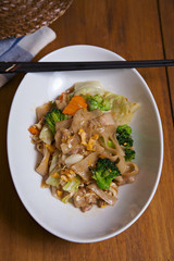 stir fried rice noodle and vegetable