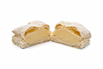 Pastelito relleno de crema.