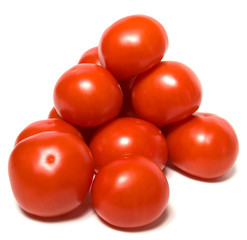 red tomato isolated  on white background