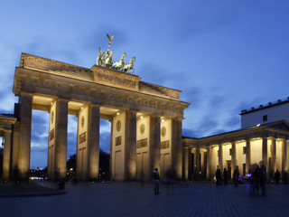 Brandenburger Tor zur blauen Stunde