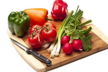 Vegetables on a kitcken bord