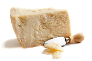 formaggio grana con coltello - obrazy, fototapety, plakaty
