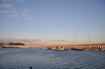 Fototapeta na wymiar Puerto de Carboneras