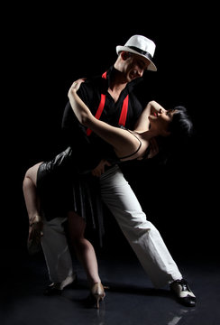 tango dance