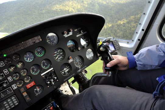 Cockpit d'hélicoptère