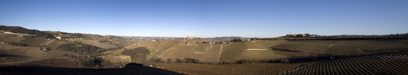 Obraz premium Luci ed ombre sulle langhe