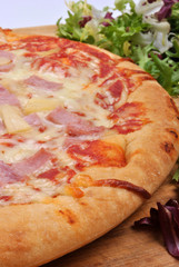 home made italian pizza with hami and cheese