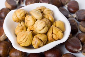 Peeled chestnut in a bowl