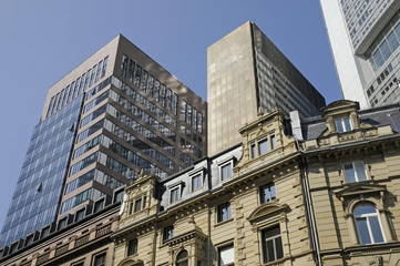 Fototapeta na wymiar Budynek w Frankfurcie