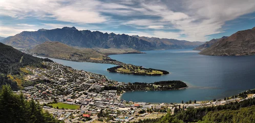 Gordijnen Lac Wakatipu à Queenstown - New Zealand © Delphotostock