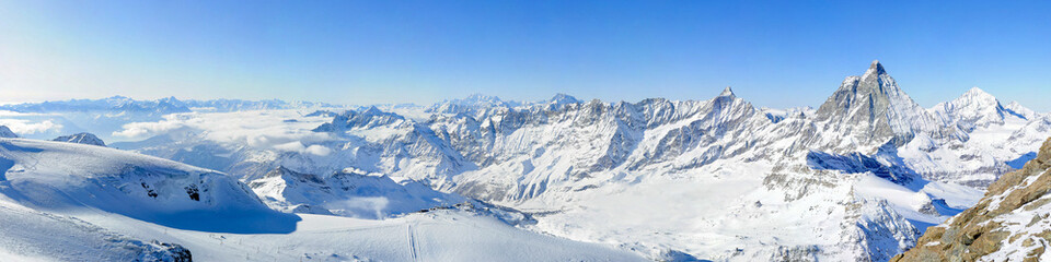 Naklejka premium Panorama z kl. Matterhorn