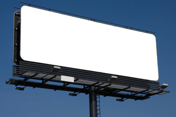 Obraz premium Blank billboard on blue sky