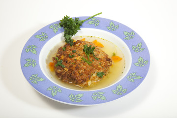 TIROLER KASPRESSKNODELSUPPE