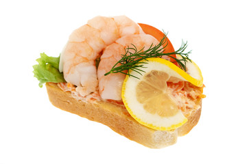 Sandwich garniert mit Shrimps