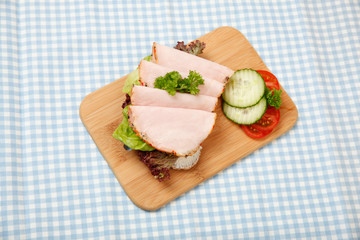 Wurstbrot mit Kassler