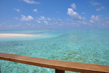 Vue du lagon depuis un balcon