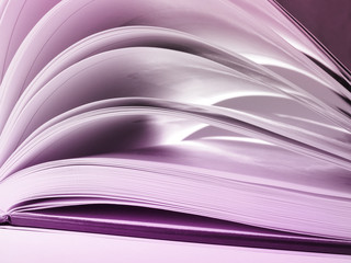 pink open book © malwa