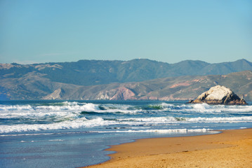 Fototapeta na wymiar Ocean Beach in San Francisco California