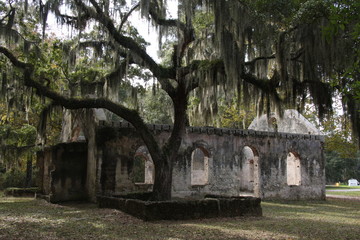 church ruins in South Carolina