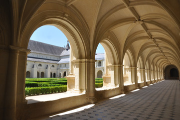 Fototapeta na wymiar Galeria klasztor Fontevraud