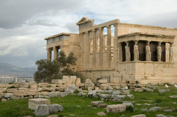 Fototapeta na wymiar Ganek Kariatyda z Erechtejon na Akropolis. Ateny, Grecja