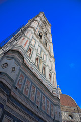 Fototapeta na wymiar Campanile di Giotto - Firenze