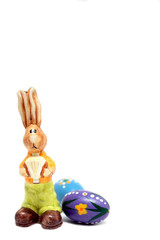Osterhase mit Eiern