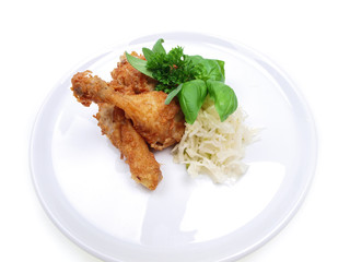 fleisch mit weißkohl salat