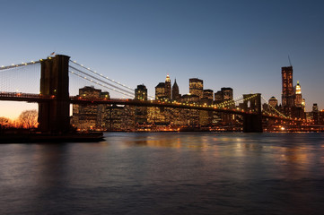 Fototapeta na wymiar Cold Night view of New York city.