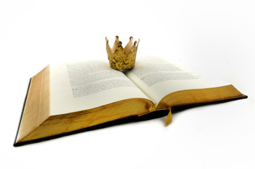 Bibel und Krone