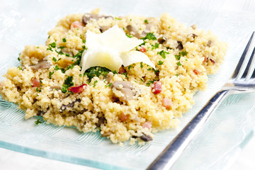 couscous with ham and mushrooms
