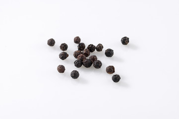 Schwarze Pfefferkoerner