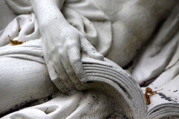 Detail einer Grabfigur