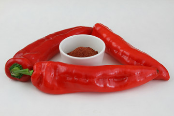 Paprikapulver und Spitzpaprika