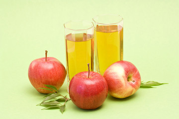 apple juice and fresh fruits
