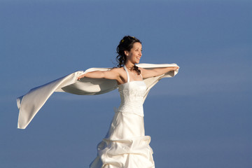 Fototapeta na wymiar Young bride in countryside