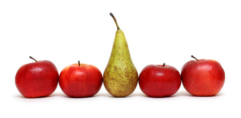 different - pear between green apples