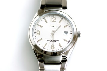 Herrenarmbanduhr
