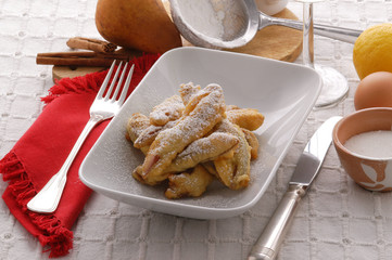 Frittelle di pere - Dolci di carnevale
