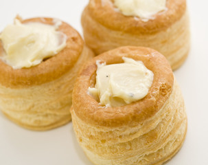 vol au vent con fonduta al tartufo