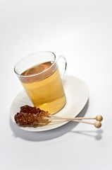 Kamillentee und Kandiszucker