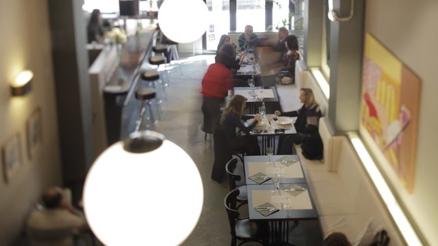 timelapse shot at a busy stylish restaurant