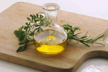 Salvia con ruta basilico rosmarino e olio d oliva