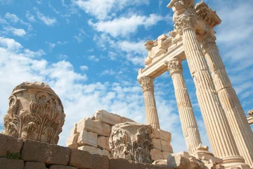 Deurstickers Trajan temple in Pergamon Turkey © Olena Talberg