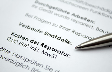 Fototapeta premium Reparaturrechnung