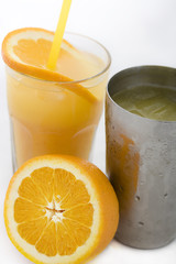 Fototapeta na wymiar orange cocktail