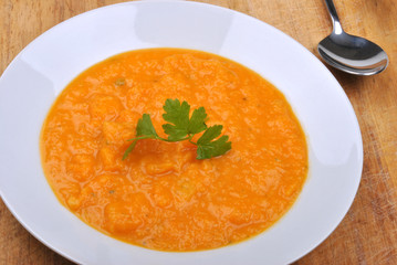 organic and healthy butternut squash creme soup