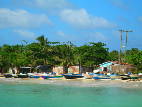 panga fishing boats with houses corn island nicaragua